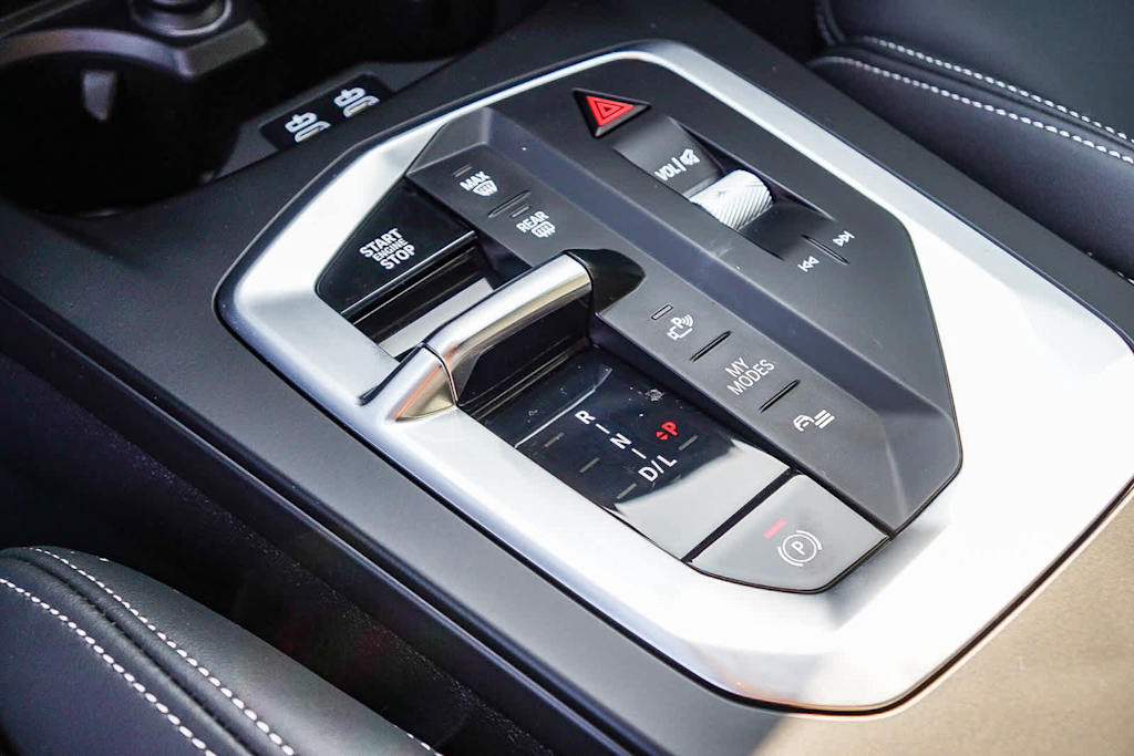 Thumbnail: 2025 BMW 2 Series - 14