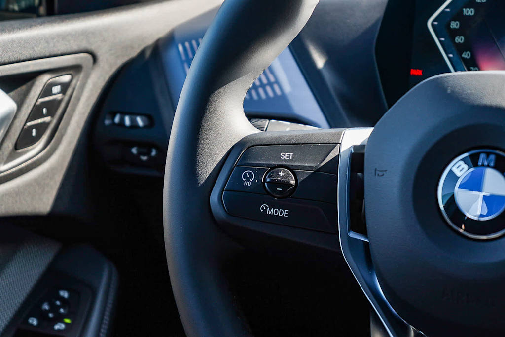 Thumbnail: 2025 BMW 2 Series - 22