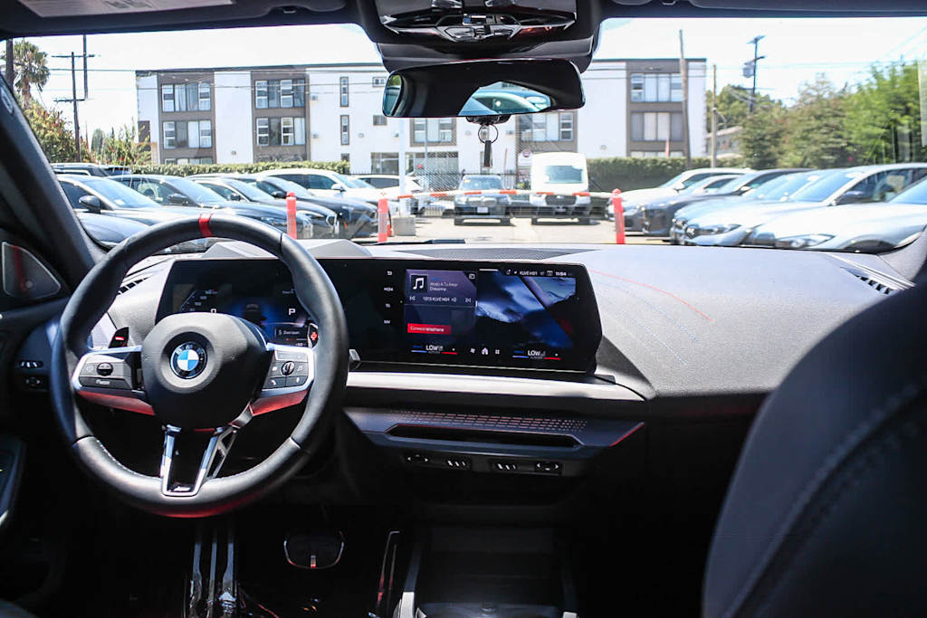 Thumbnail: 2025 BMW 2 Series - 2