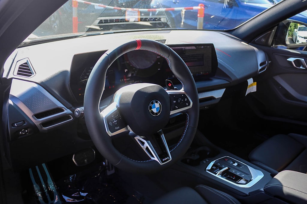 Thumbnail: 2026 BMW 2 Series - 13
