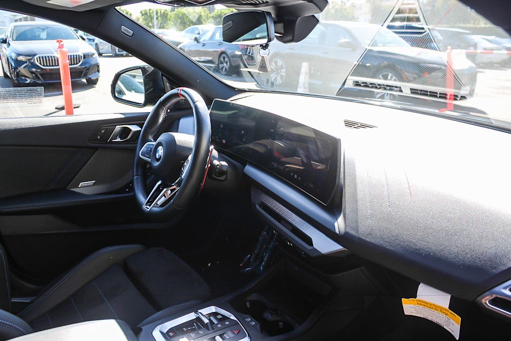 Thumbnail: 2026 BMW 2 Series - 11