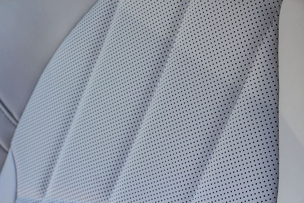 Thumbnail: 2025 BMW 5 Series - 9