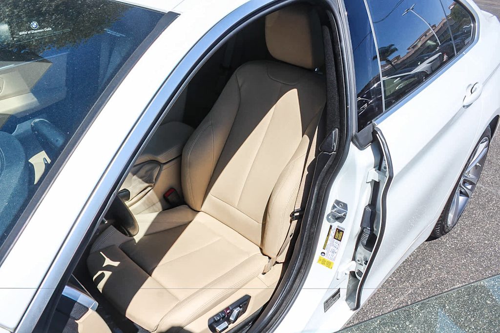 Thumbnail: 2019 BMW 4 Series - 28
