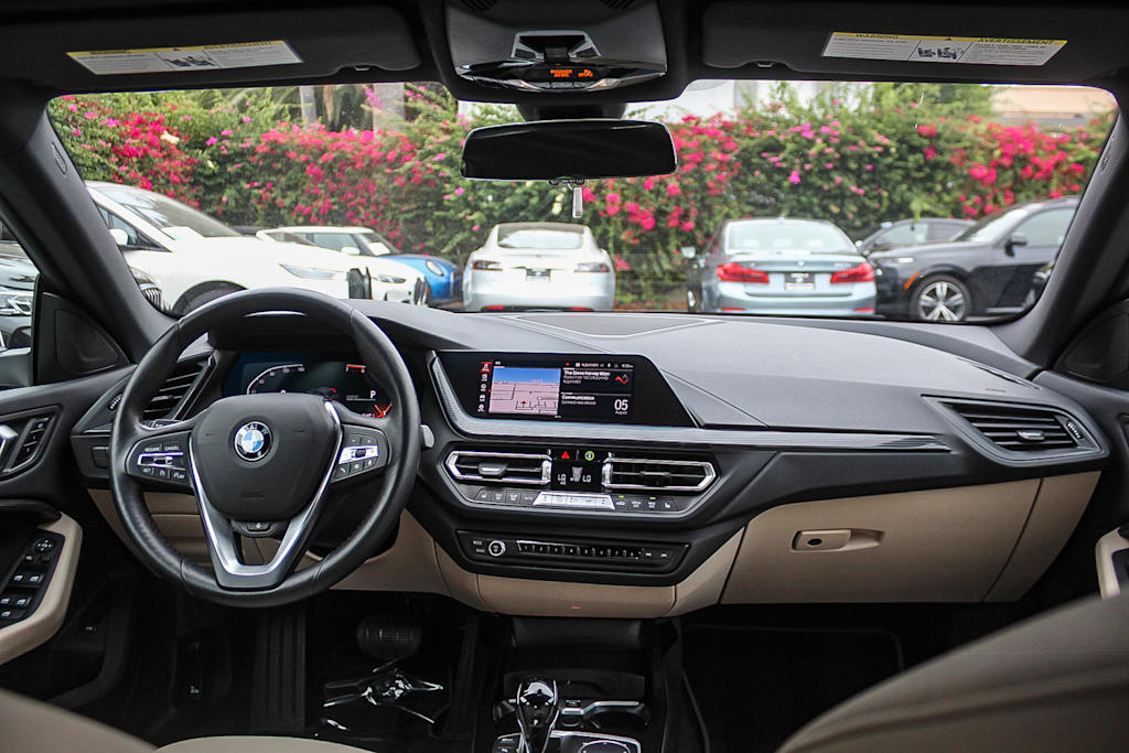 Thumbnail: 2023 BMW 2 Series - 2
