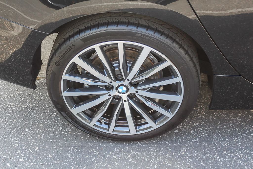 Thumbnail: 2023 BMW 2 Series - 6