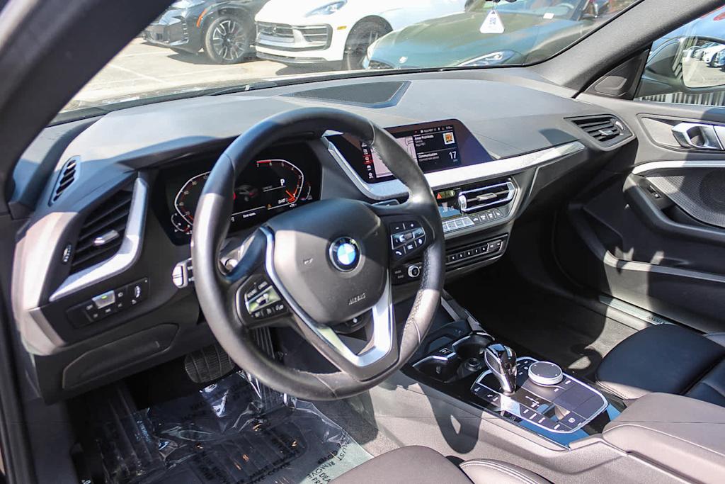 Thumbnail: 2023 BMW 2 Series - 11