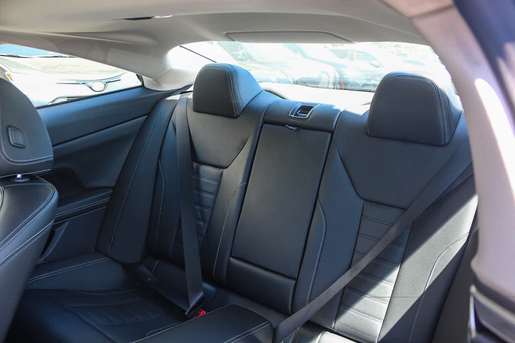 Thumbnail: 2023 BMW 4 Series - 10