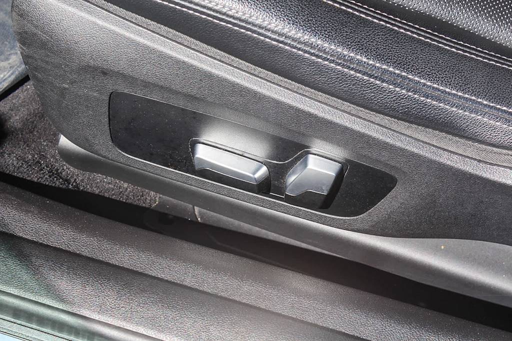 Thumbnail: 2023 BMW 4 Series - 22
