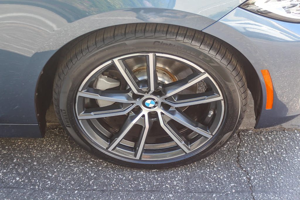 Thumbnail: 2022 BMW 4 Series - 18