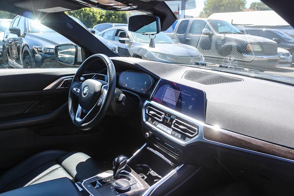 Thumbnail: 2023 BMW 4 Series - 9