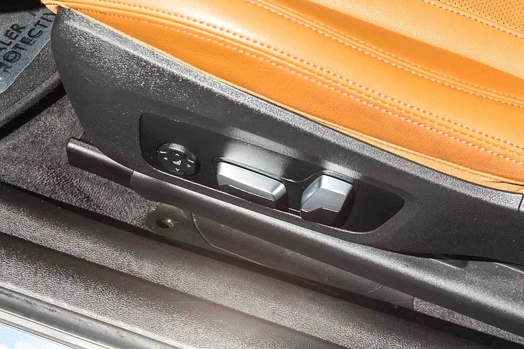 Thumbnail: 2022 BMW 4 Series - 24