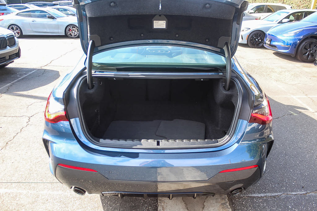 Thumbnail: 2024 BMW 4 Series - 27