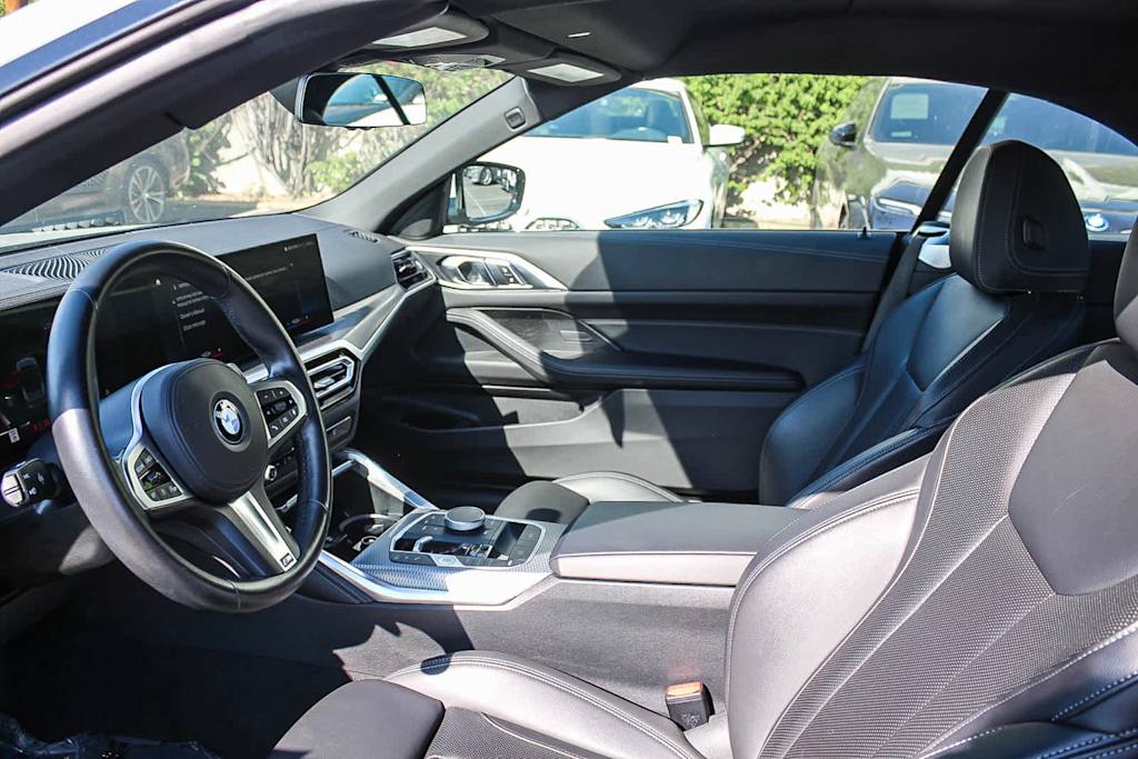 2024 BMW 4 Series M440i 10