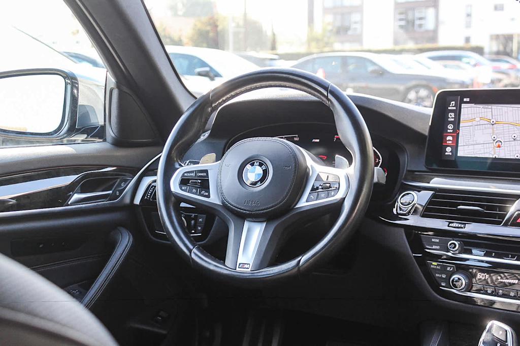 Thumbnail: 2023 BMW 5 Series - 9
