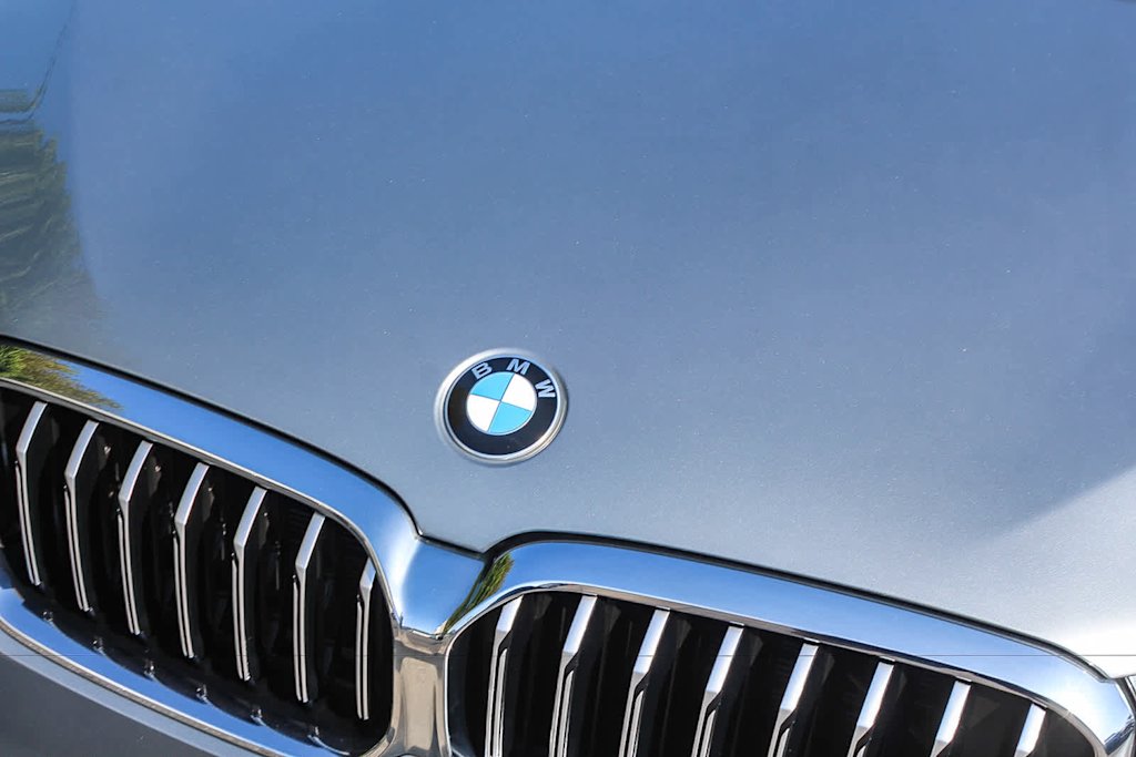 Thumbnail: 2023 BMW 5 Series - 21