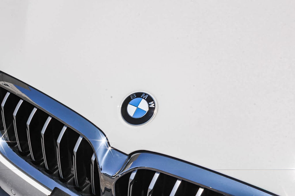 Thumbnail: 2023 BMW 5 Series - 22