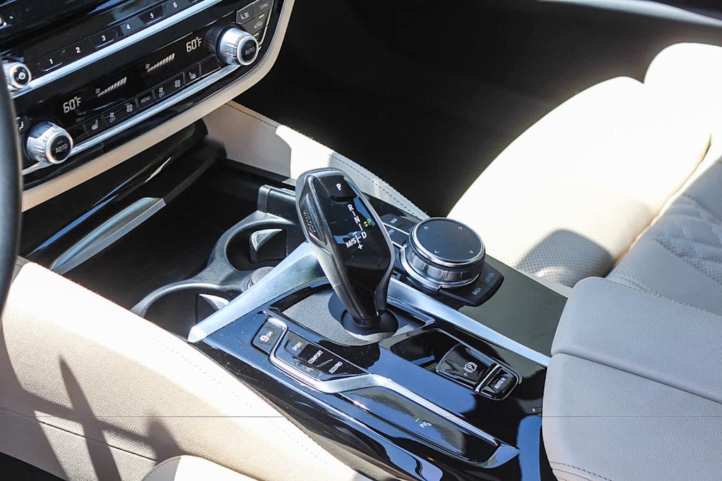 Thumbnail: 2023 BMW 5 Series - 15