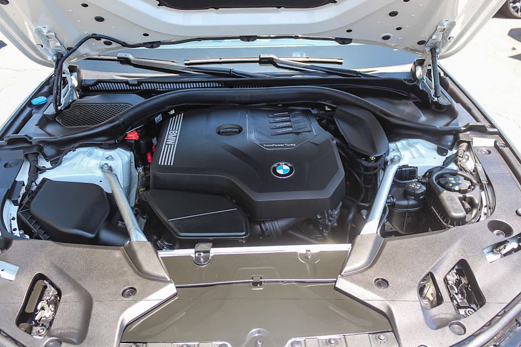 Thumbnail: 2023 BMW 5 Series - 8