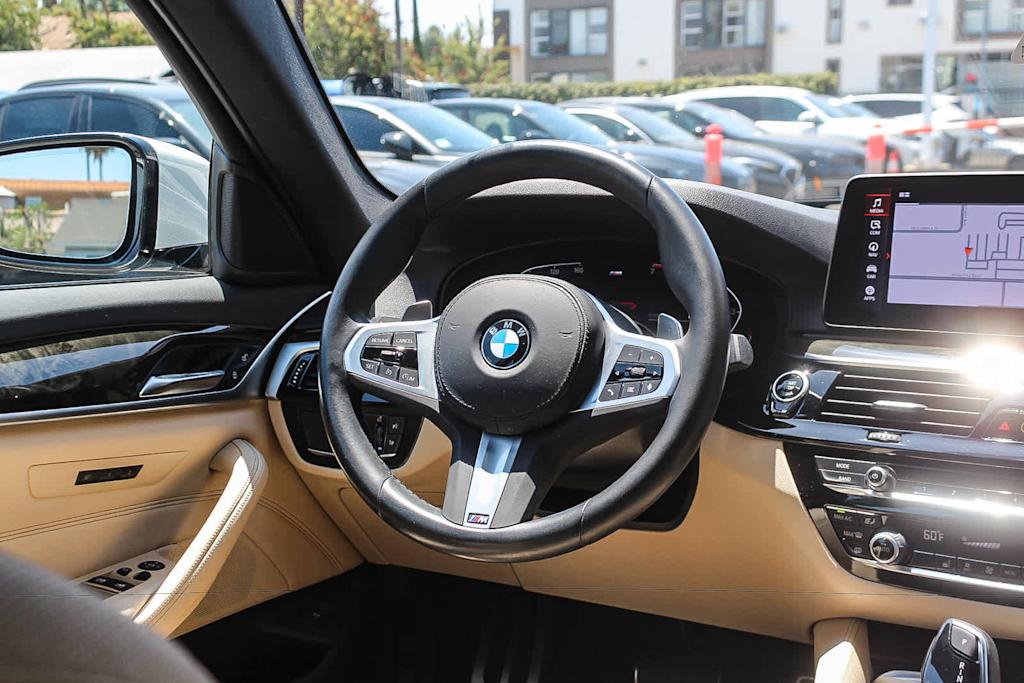 Thumbnail: 2023 BMW 5 Series - 9
