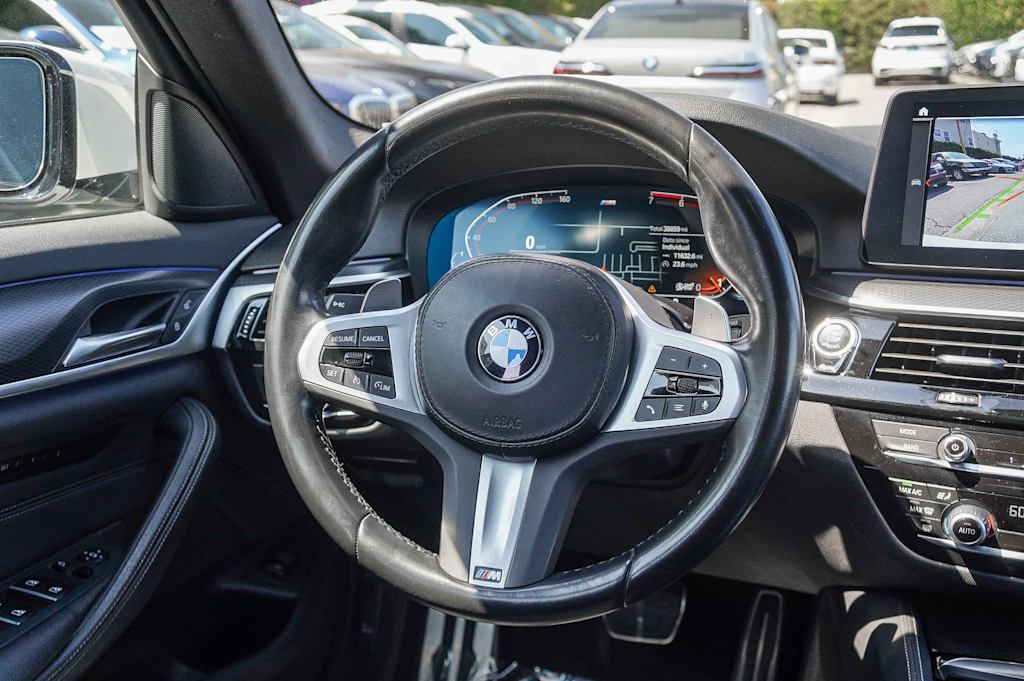 Thumbnail: 2023 BMW 5 Series - 9