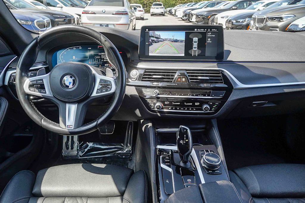 Thumbnail: 2023 BMW 5 Series - 2