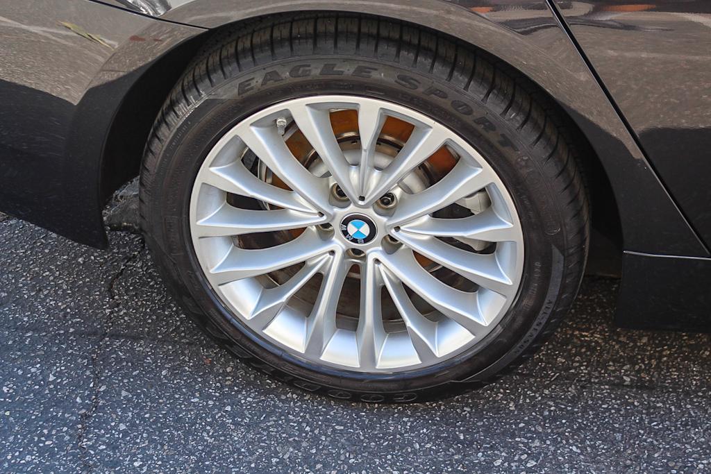 Thumbnail: 2023 BMW 5 Series - 7