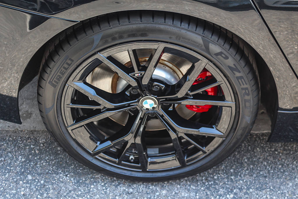 Thumbnail: 2023 BMW 5 Series - 7