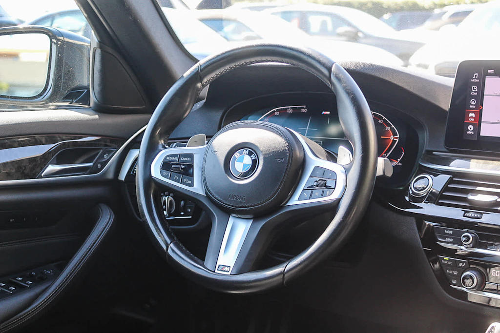 Thumbnail: 2023 BMW 5 Series - 9