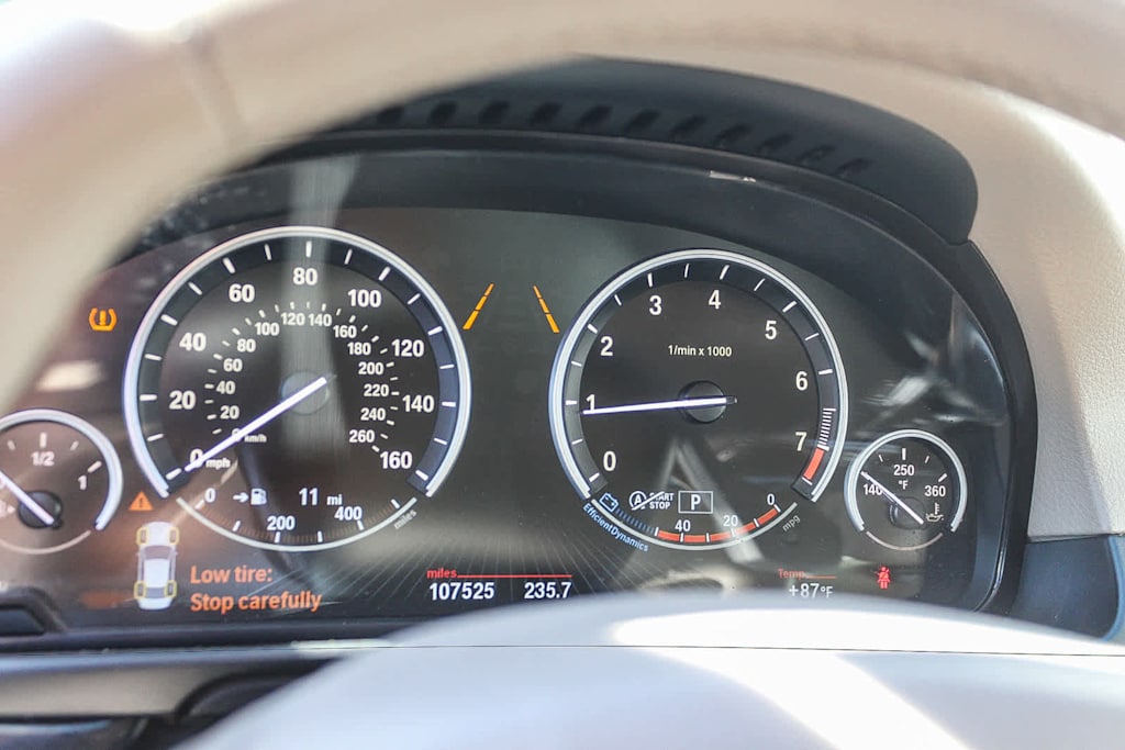 Thumbnail: 2014 BMW 5 Series - 15