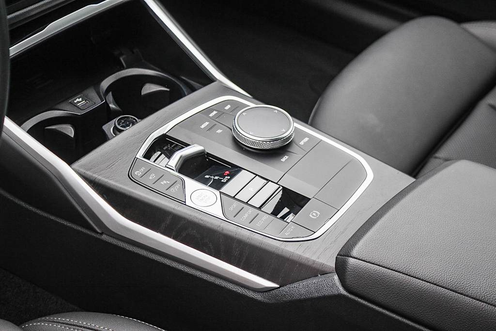 Thumbnail: 2024 BMW 4 Series - 14