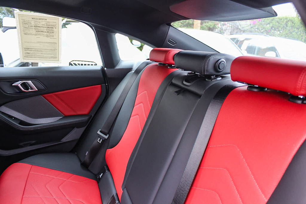 Thumbnail: 2026 BMW 2 Series - 10