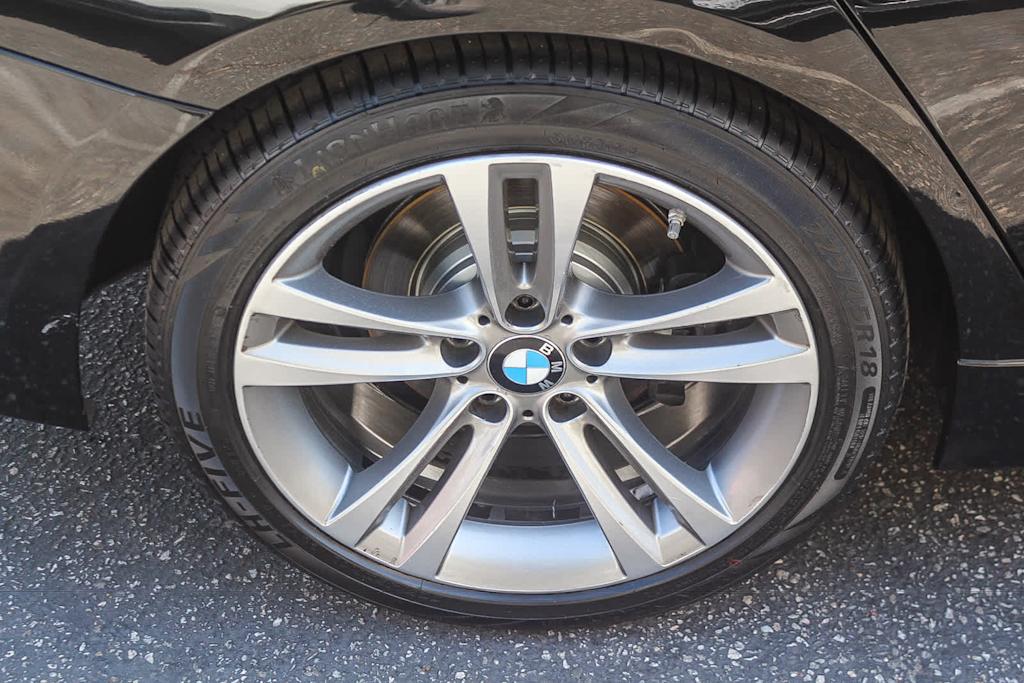 Thumbnail: 2017 BMW 3 Series - 7