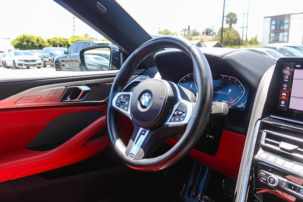 Thumbnail: 2023 BMW 8 Series - 2