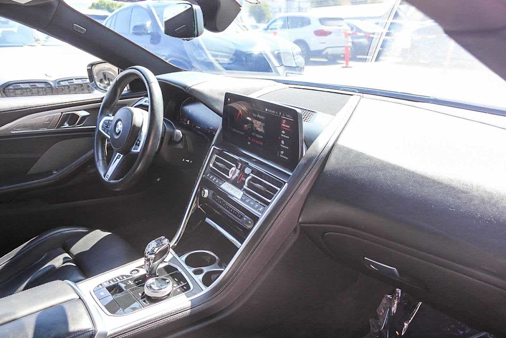 Thumbnail: 2023 BMW 8 Series - 11