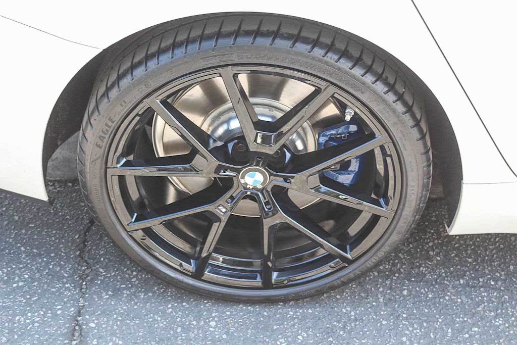 Thumbnail: 2023 BMW 8 Series - 6