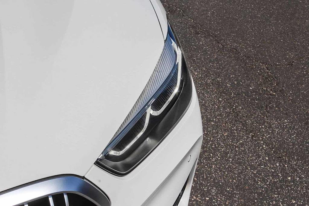 Thumbnail: 2023 BMW 8 Series - 16