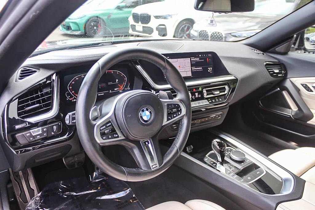 Thumbnail: 2023 BMW Z4 - 10