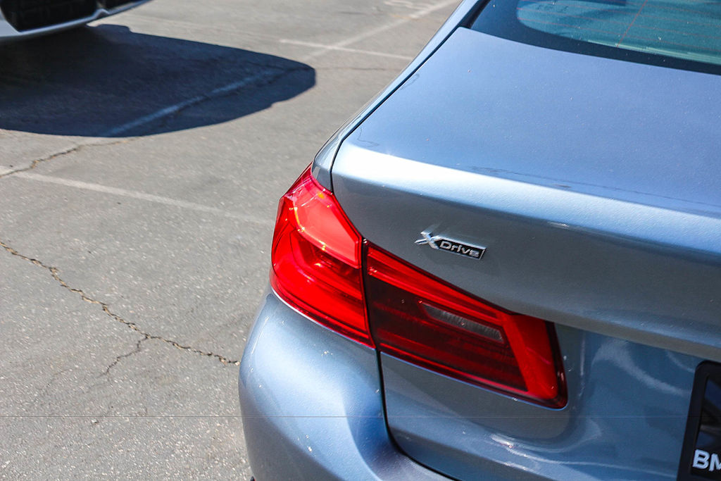 Thumbnail: 2020 BMW 5 Series - 21