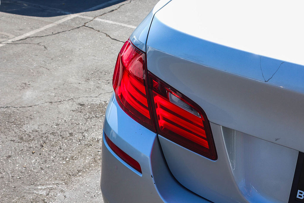 Thumbnail: 2013 BMW 5 Series - 21