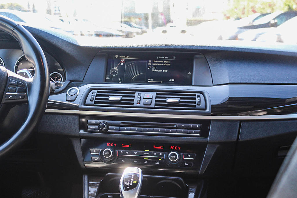 Thumbnail: 2013 BMW 5 Series - 14