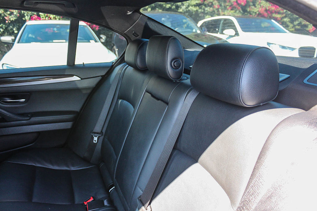Thumbnail: 2013 BMW 5 Series - 11