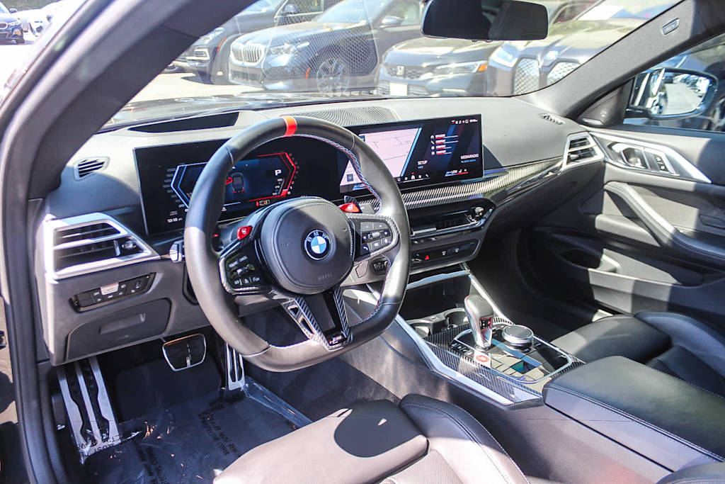 Thumbnail: 2025 BMW M4 - 11