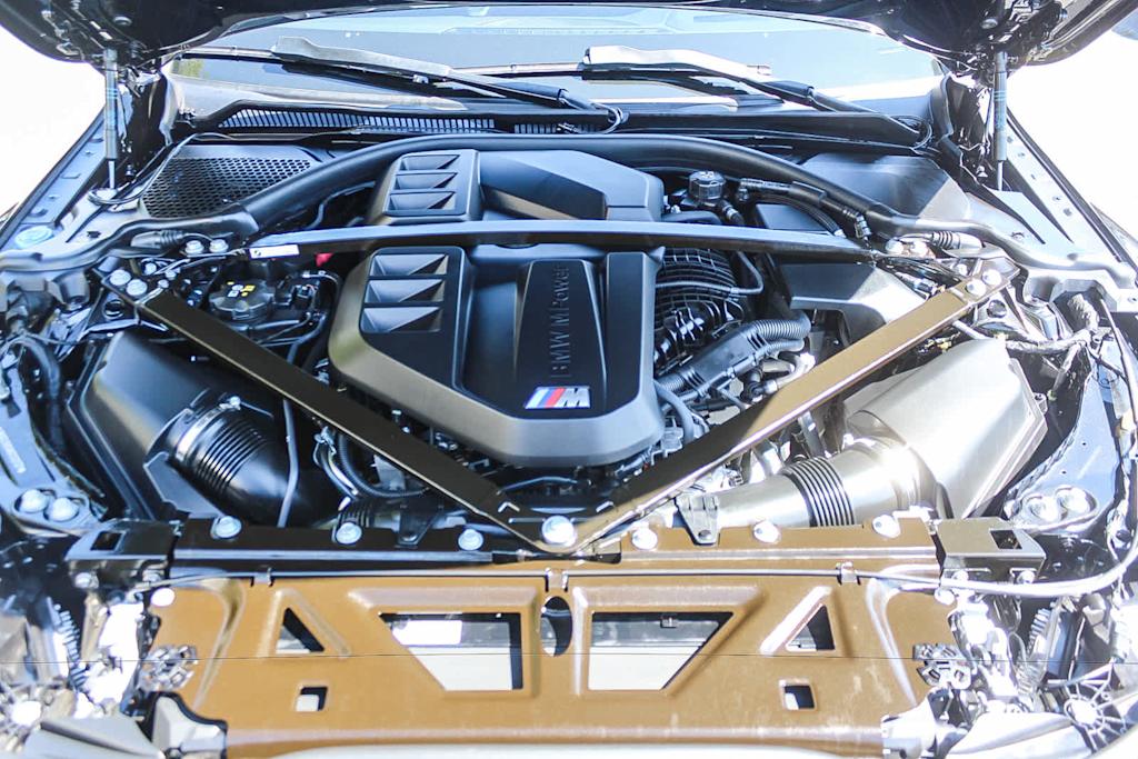Thumbnail: 2025 BMW M4 - 8