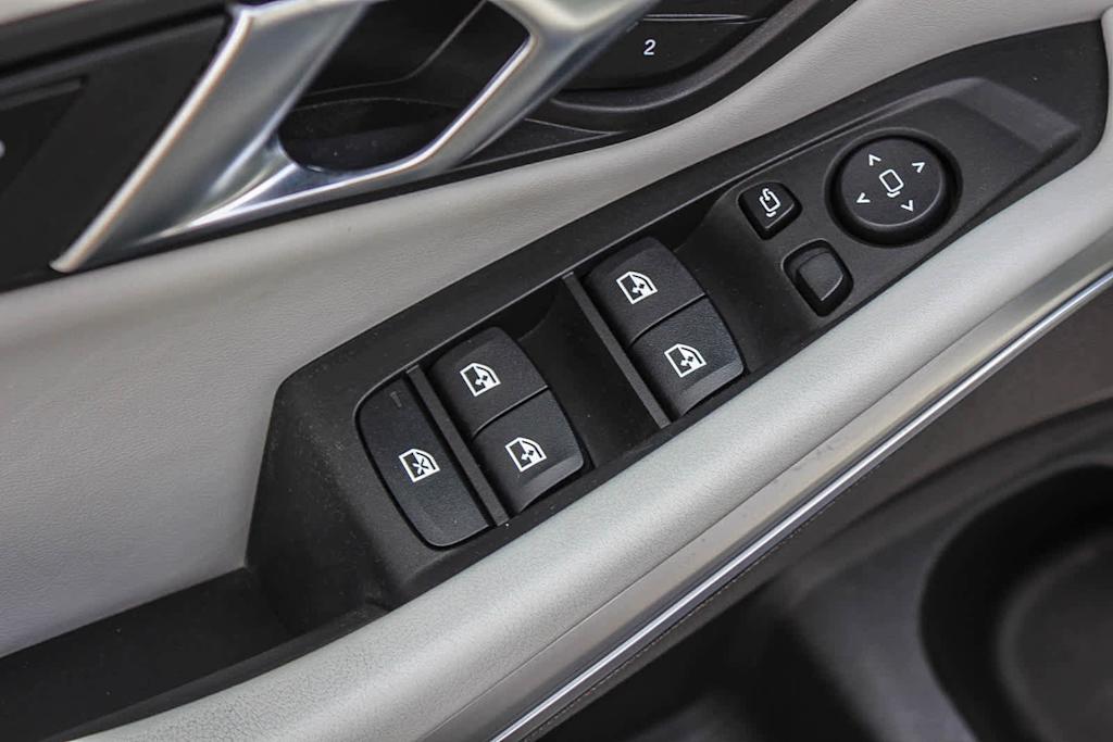 Thumbnail: 2024 BMW M3 - 24