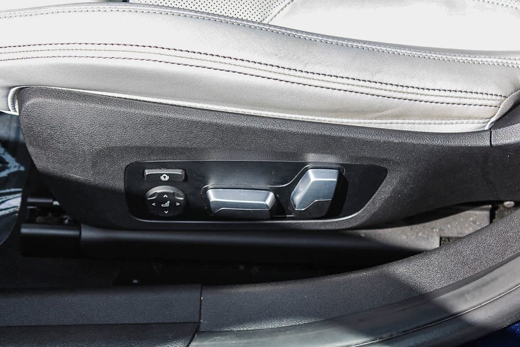 Thumbnail: 2024 BMW M3 - 25