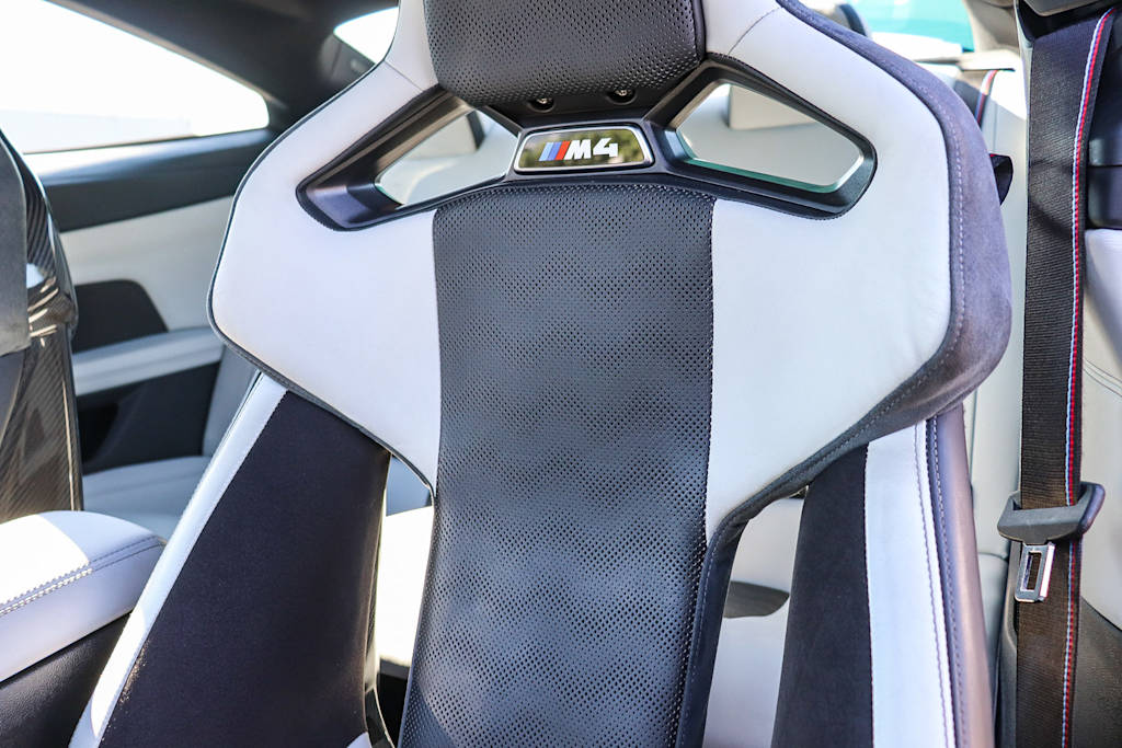 Thumbnail: 2024 BMW M4 - 10