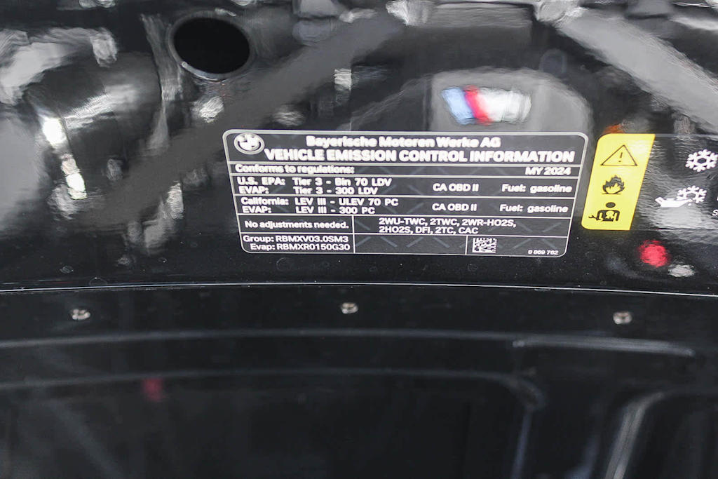 Thumbnail: 2024 BMW M4 - 25