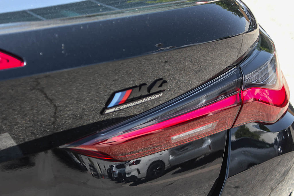 Thumbnail: 2024 BMW M4 - 24