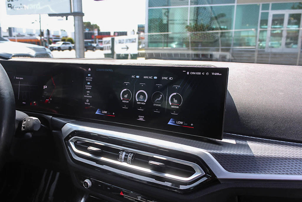 Thumbnail: 2024 BMW M4 - 12