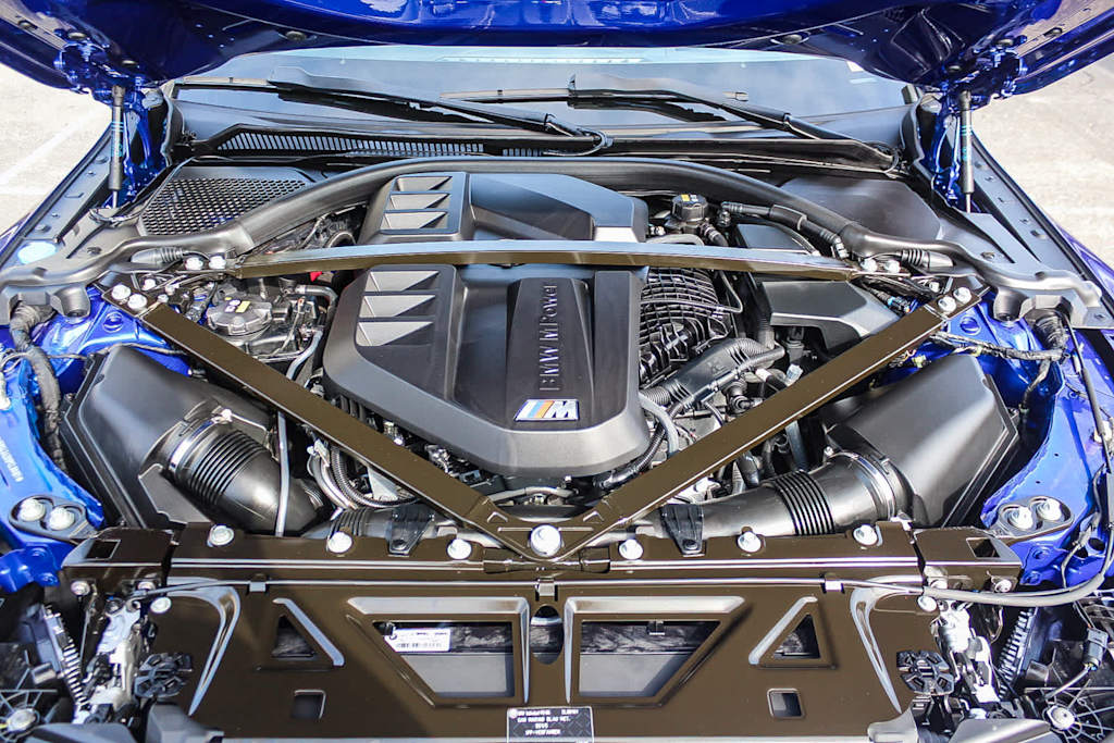 Thumbnail: 2023 BMW M4 - 8